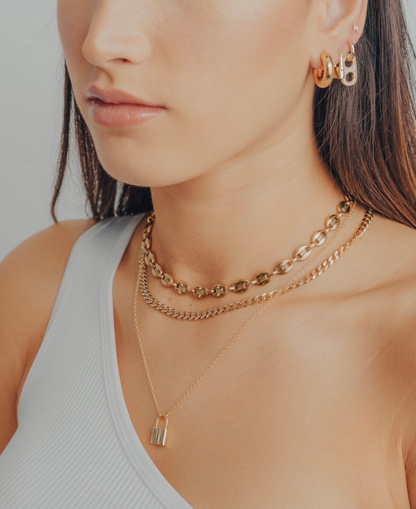 Small lock Chain Necklace